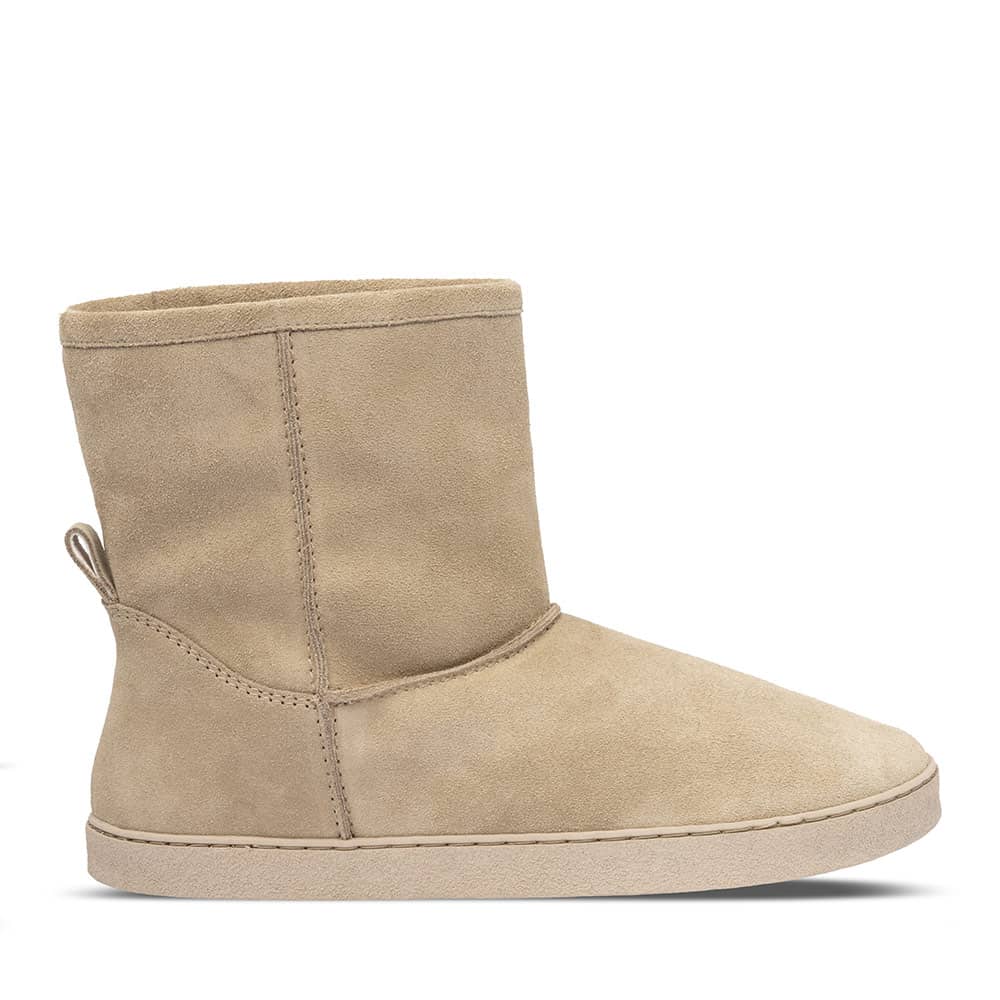 Groundies Aspen Winter Boots Womens Beige